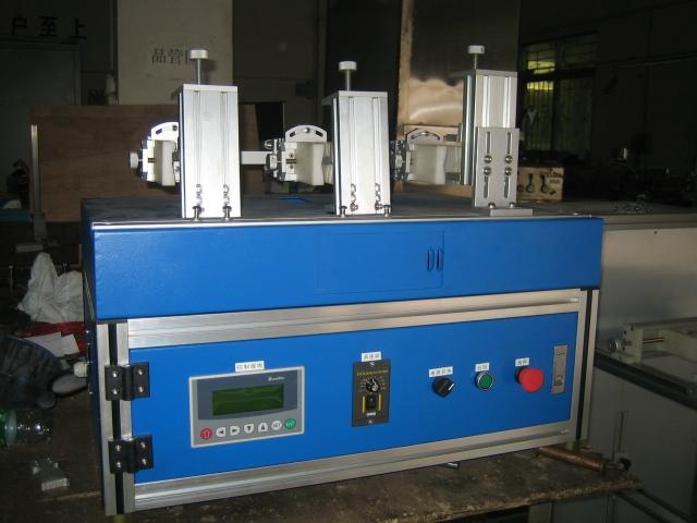 KXT2233型三工位插頭插座壽命試驗機.jpg KXT2233型三工位插頭插座壽命試驗機.jpg